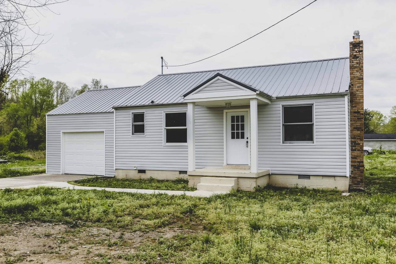 302 Merideth Ave - Photo 1
