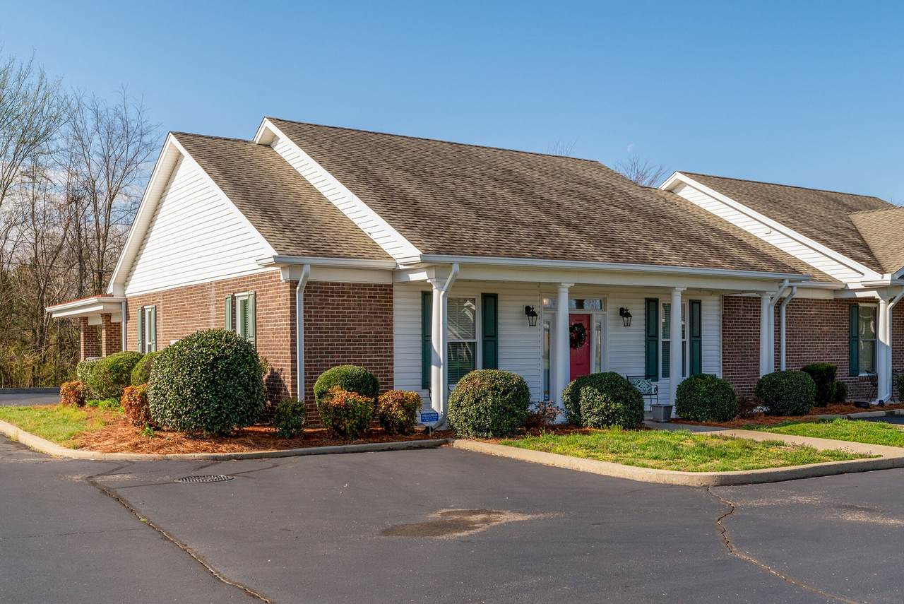 705 Blackpatch Dr - Photo 1
