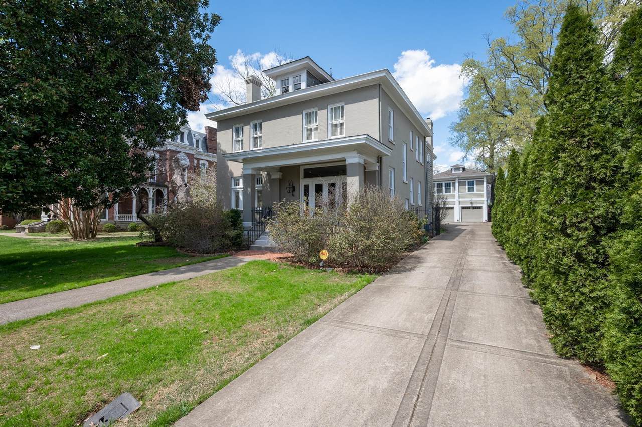 521 E Main St - Photo 1