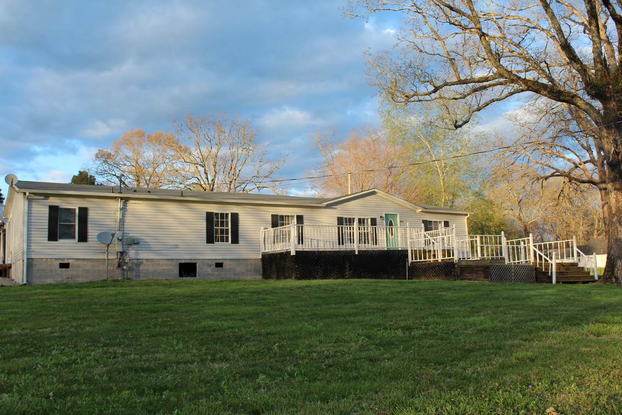 296 Church Of Christ Rd - Photo 1