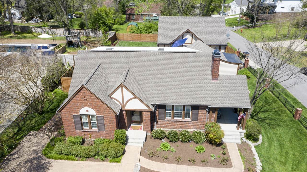 902 Sutton Hill Road - Photo 1