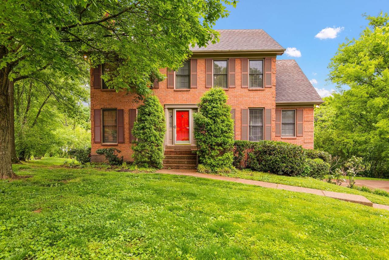 925 Fireside Ct - Photo 1