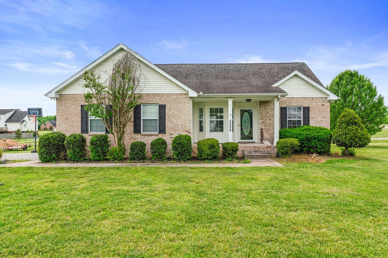3228 Carol Ln - Photo 1