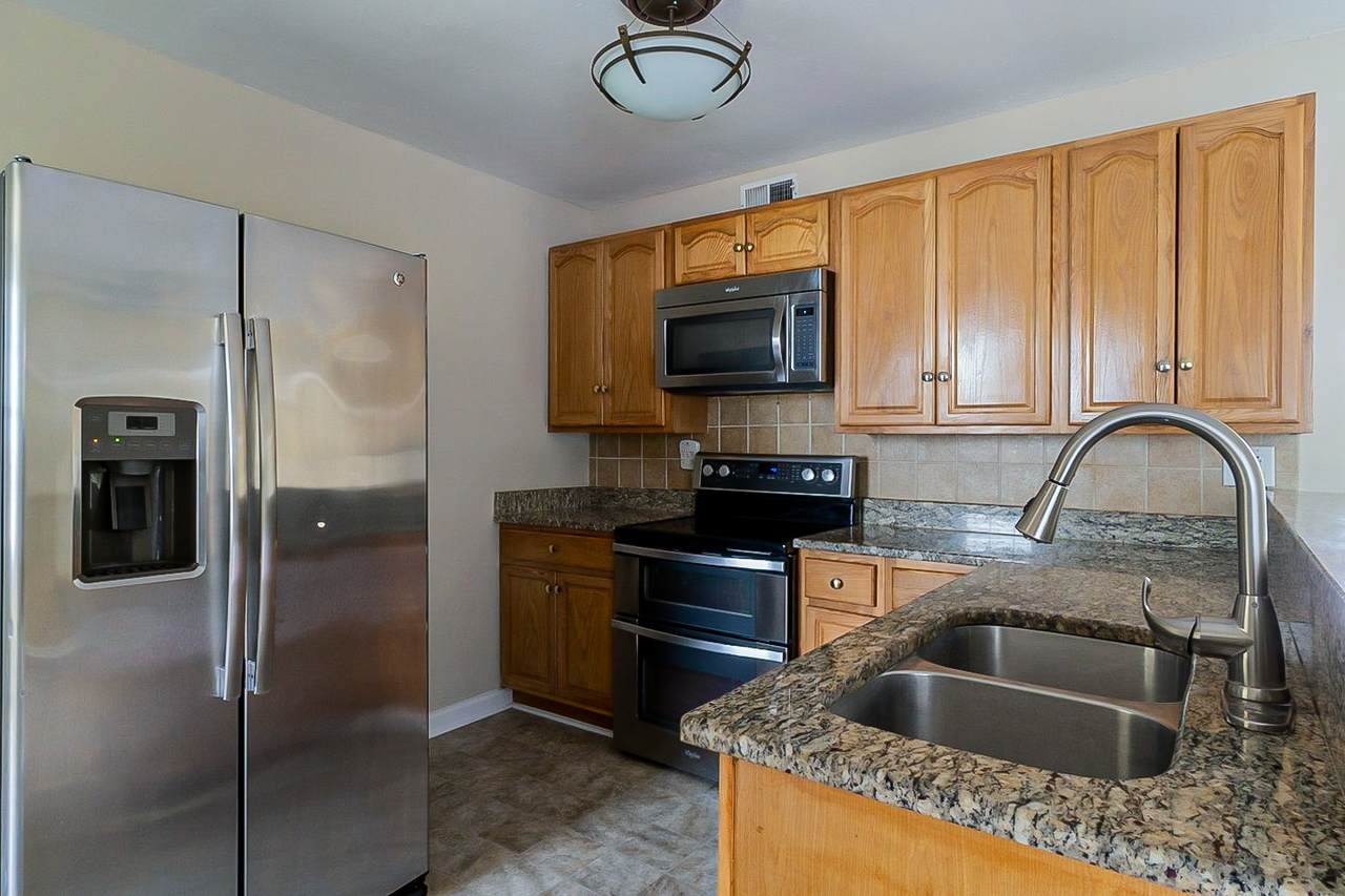 1036 Mallow Dr - Photo 1