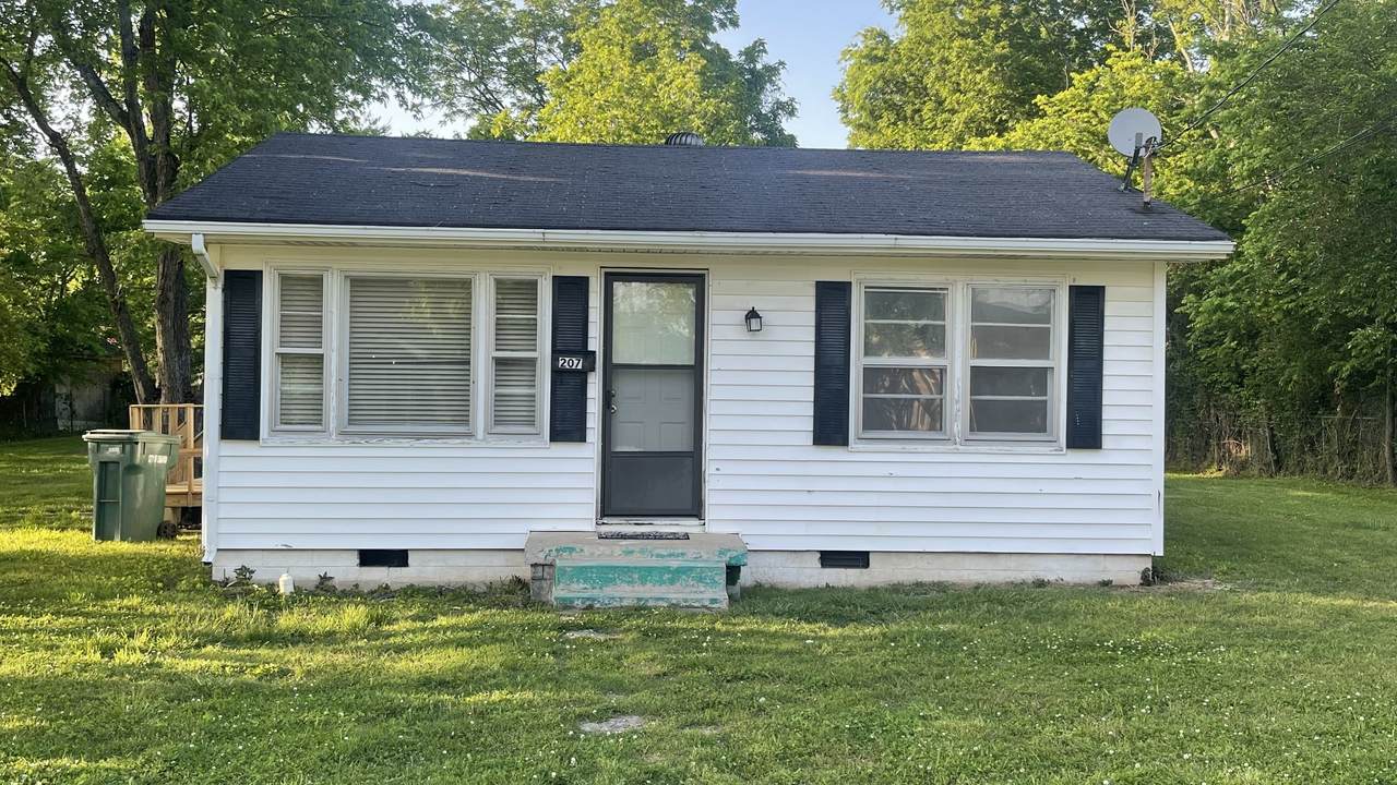 207 Green St - Photo 1