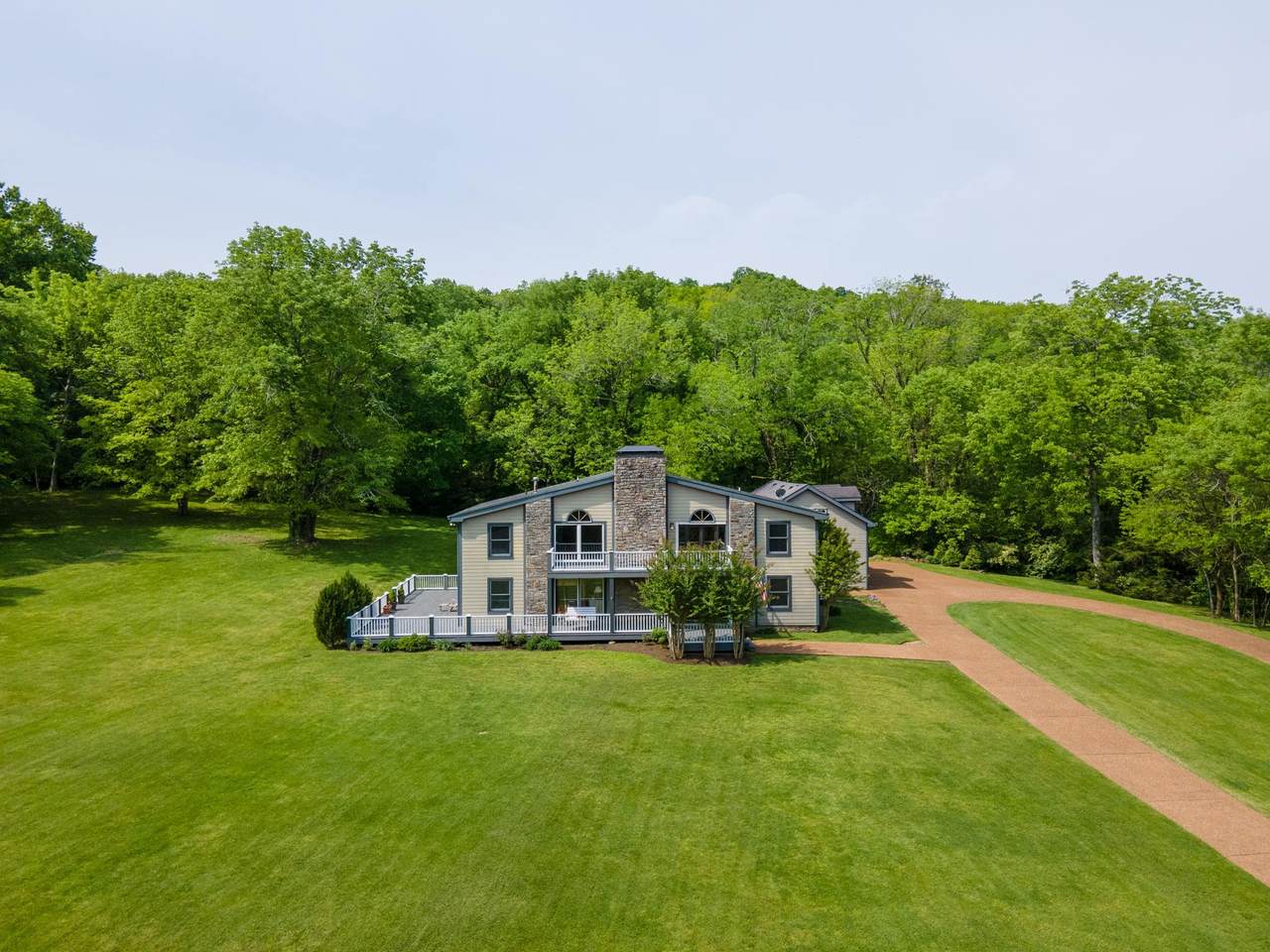 809 Sneed Rd West - Photo 1