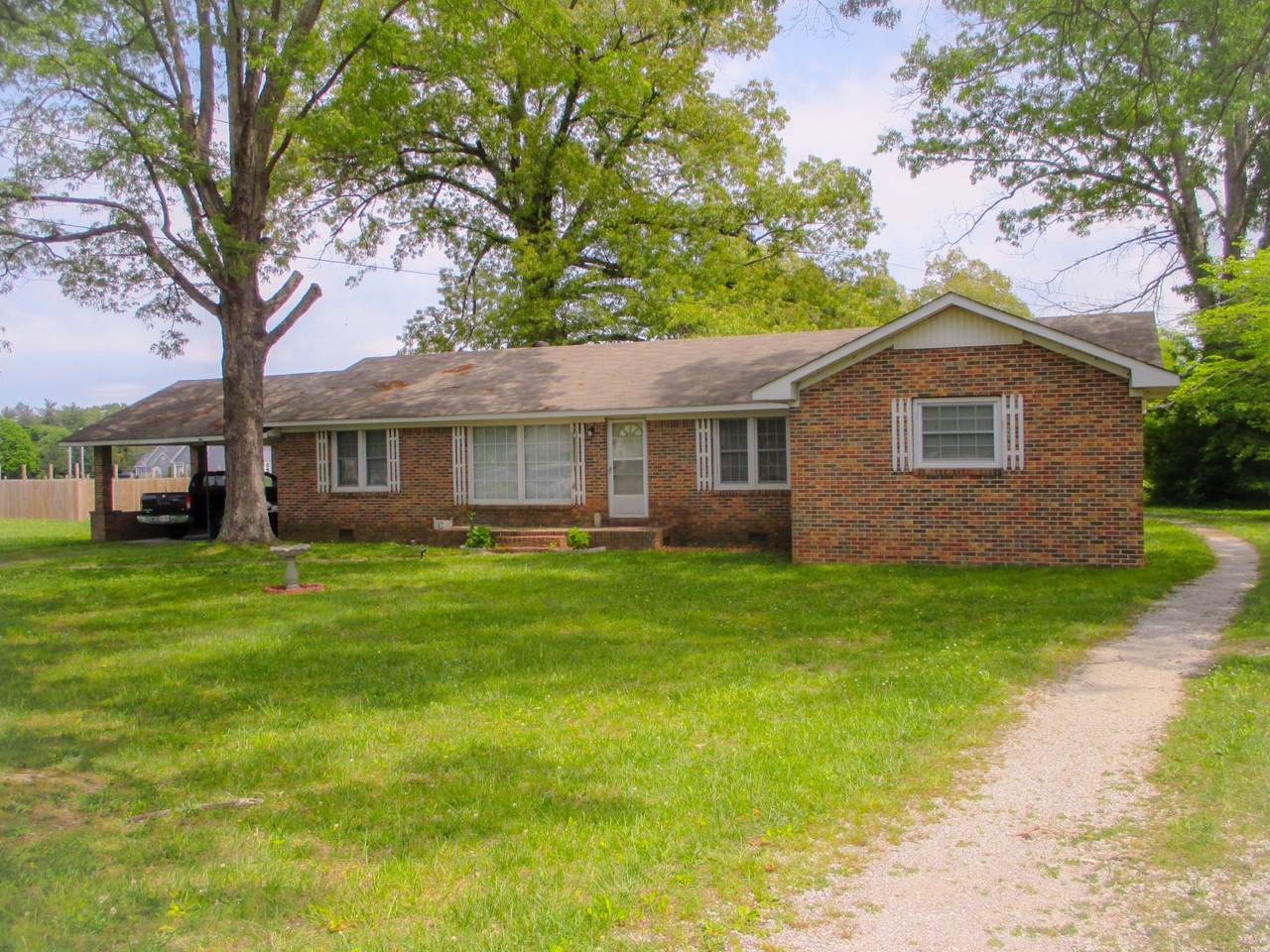 6194 Woodbury Hwy - Photo 1