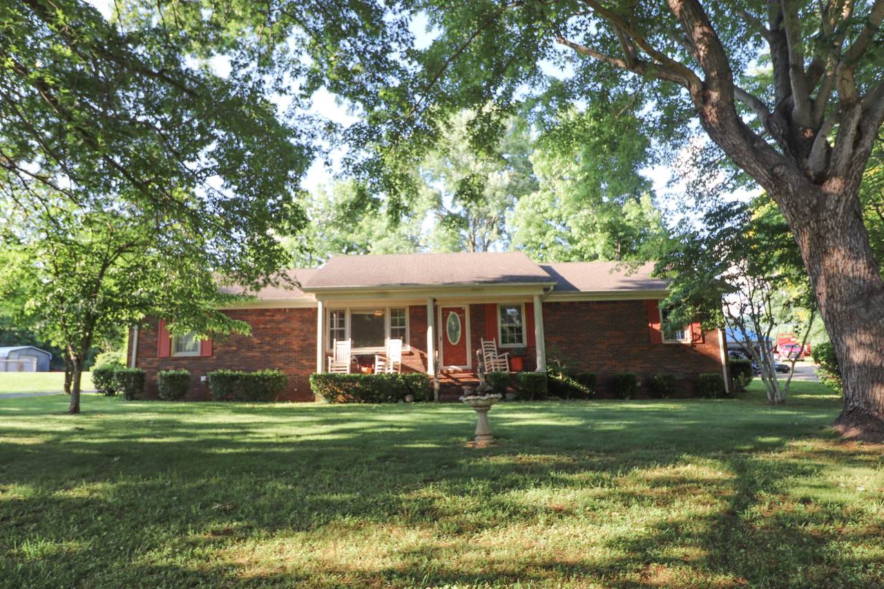 157 Southside Dr - Photo 1
