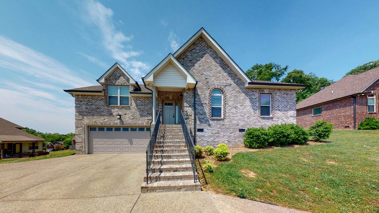 31 Remington Rd - Photo 1