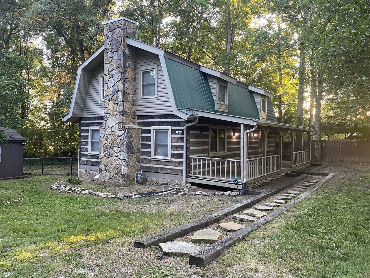 1399 Bethany Rd - Photo 1