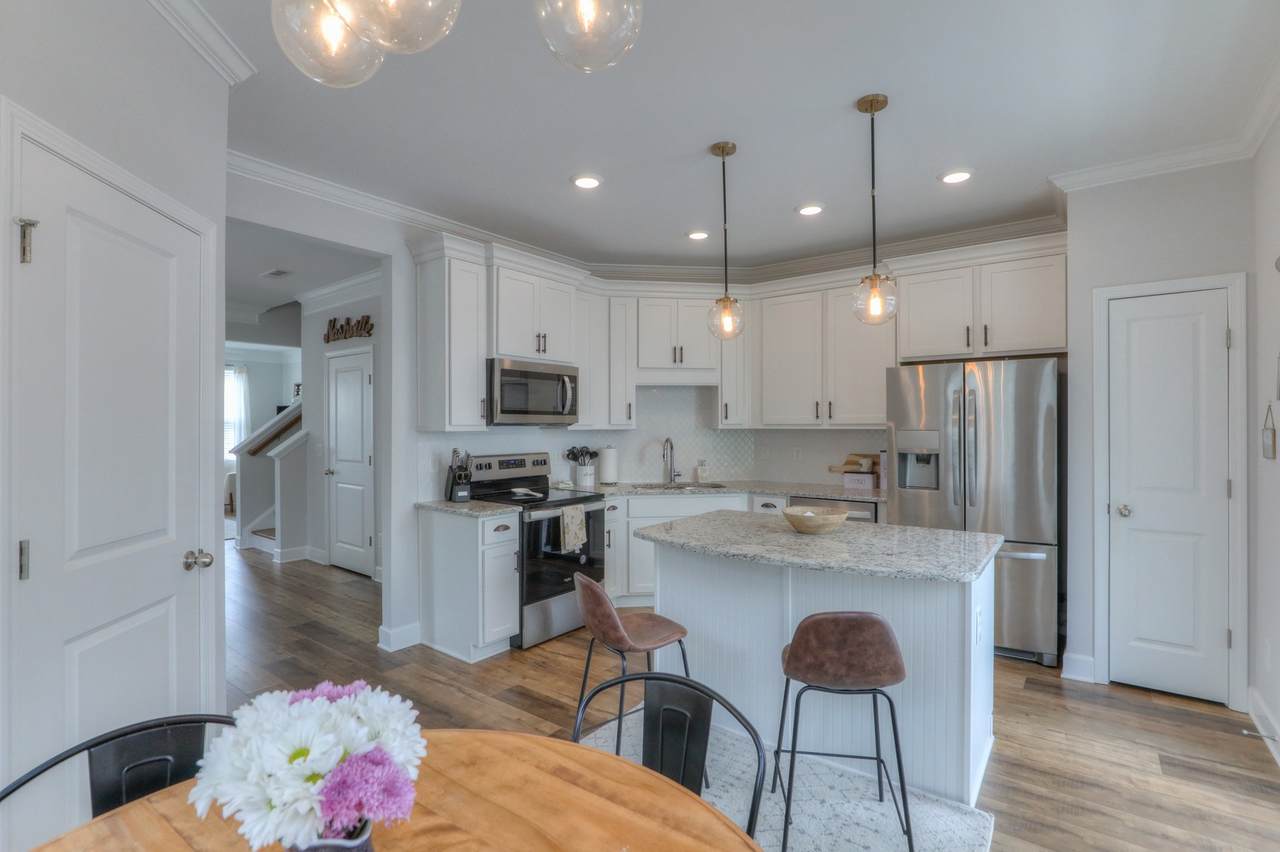 600 Heck Ln - Photo 1