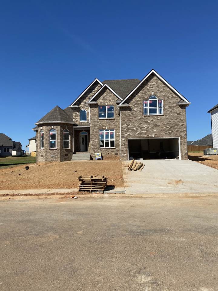 327 Bluebriar Trce - Photo 1
