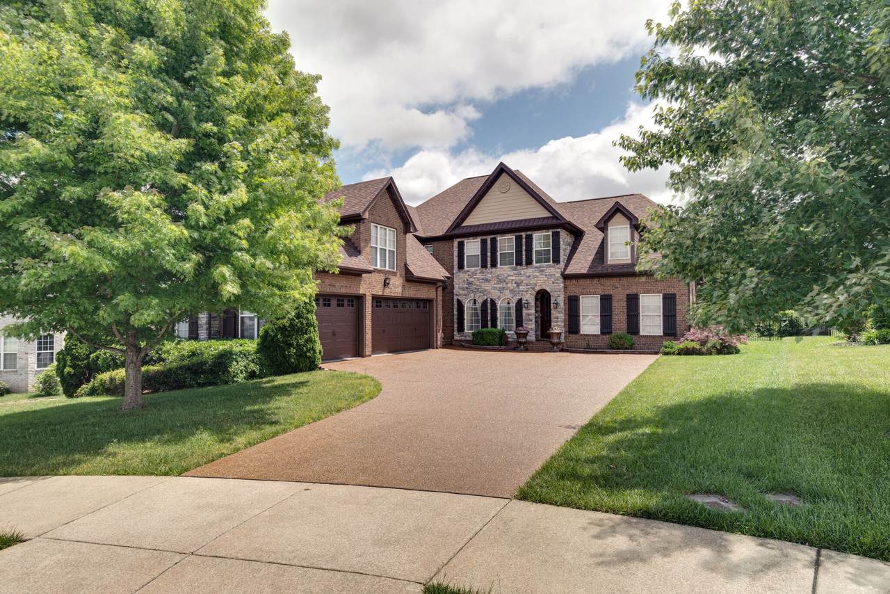 2003 Fishers Loop - Photo 1