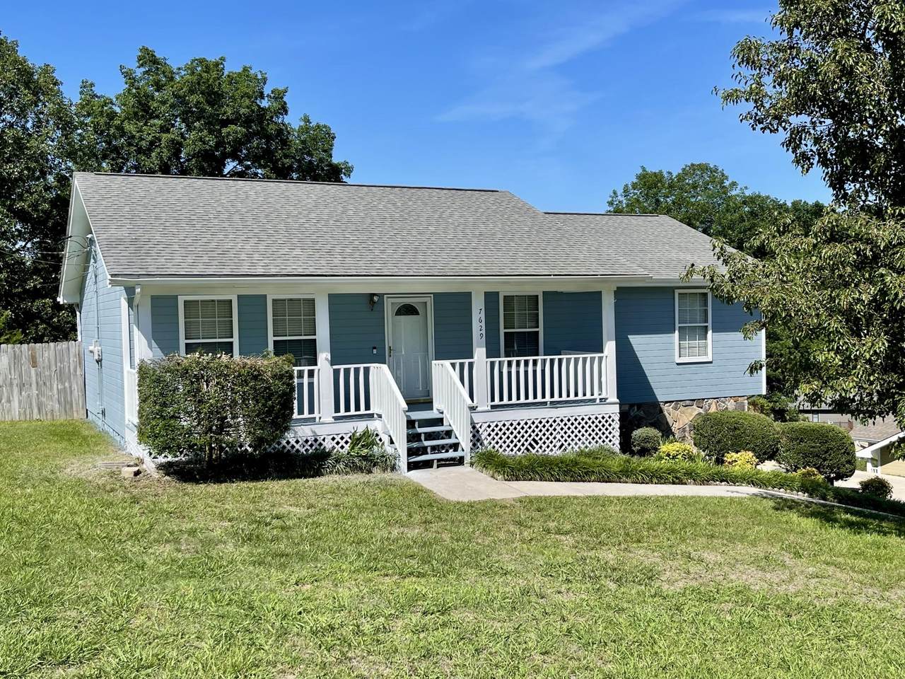 7629 Walnut Hills Dr - Photo 1