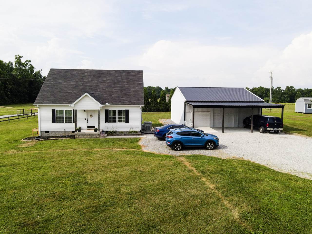 2920 Gnat Hill Rd - Photo 1