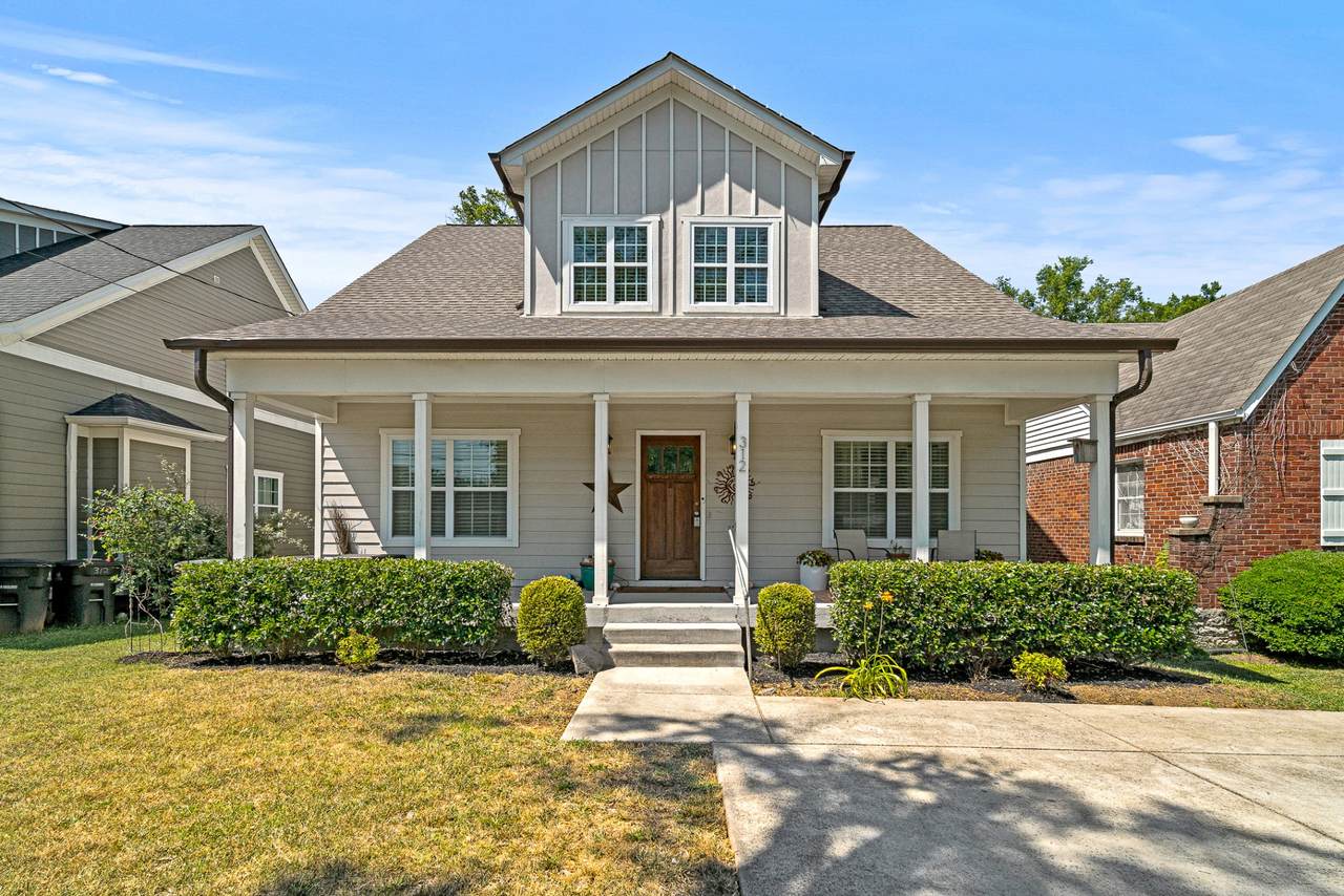 312 Sunrise Ave - Photo 1
