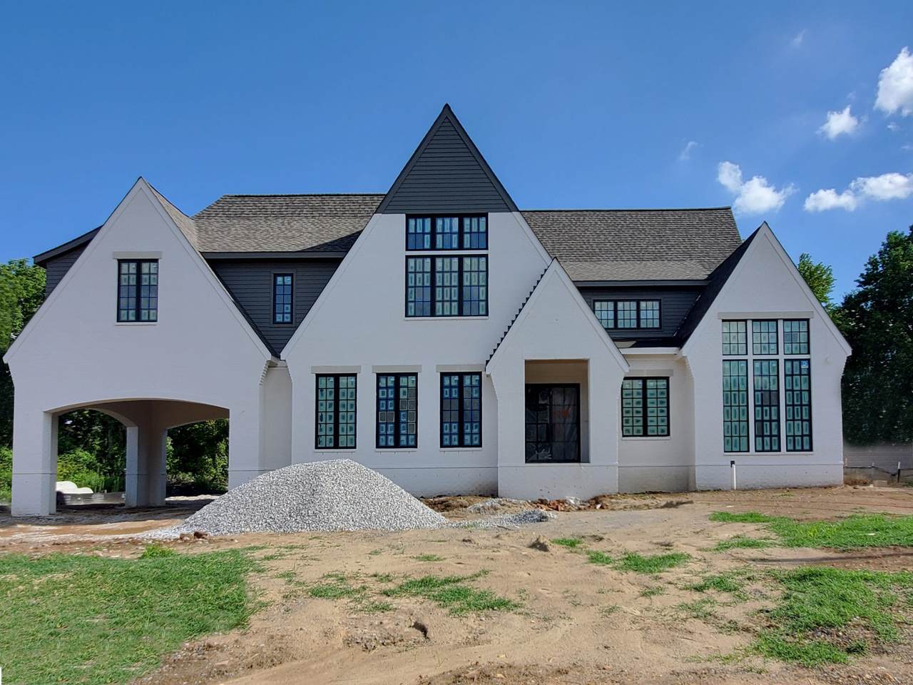1121 Granny White Ct - Photo 1