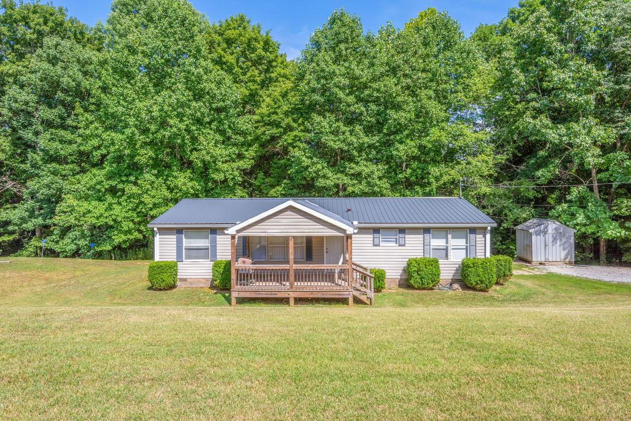 660 Stacey Rd - Photo 1