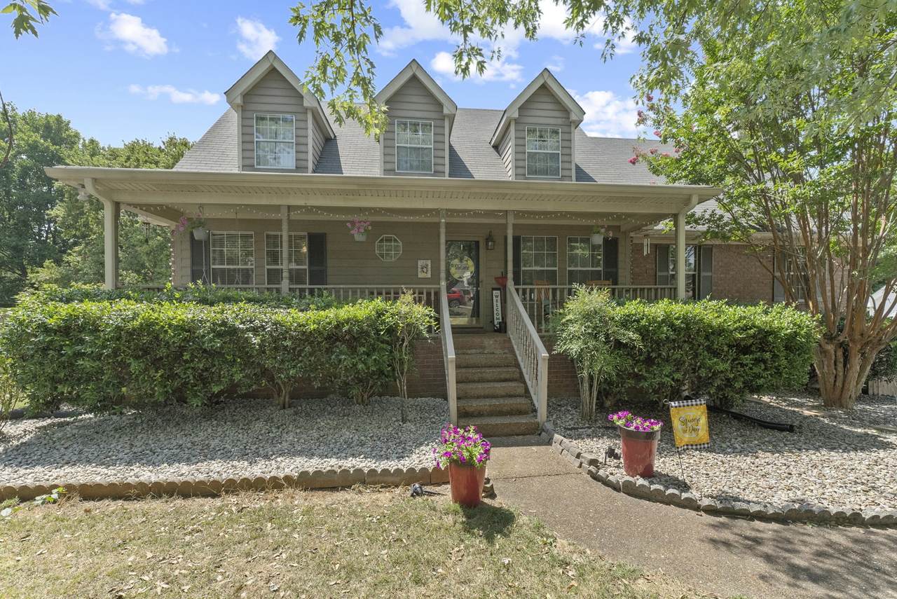 209 Lone Oak Dr - Photo 1