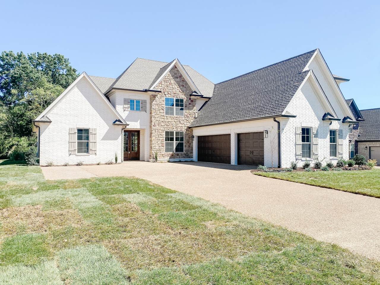 1006 Luxborough Dr - Photo 1