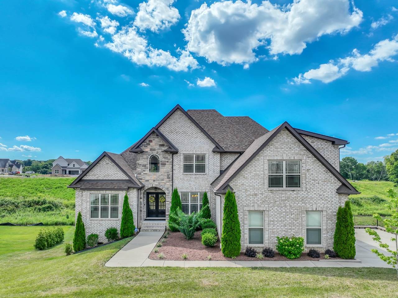 325 Jade Creek Hollow - Photo 1