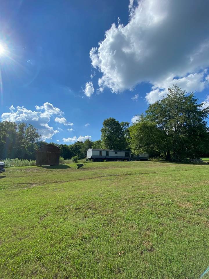 727 Lindsey Hollow Rd - Photo 1
