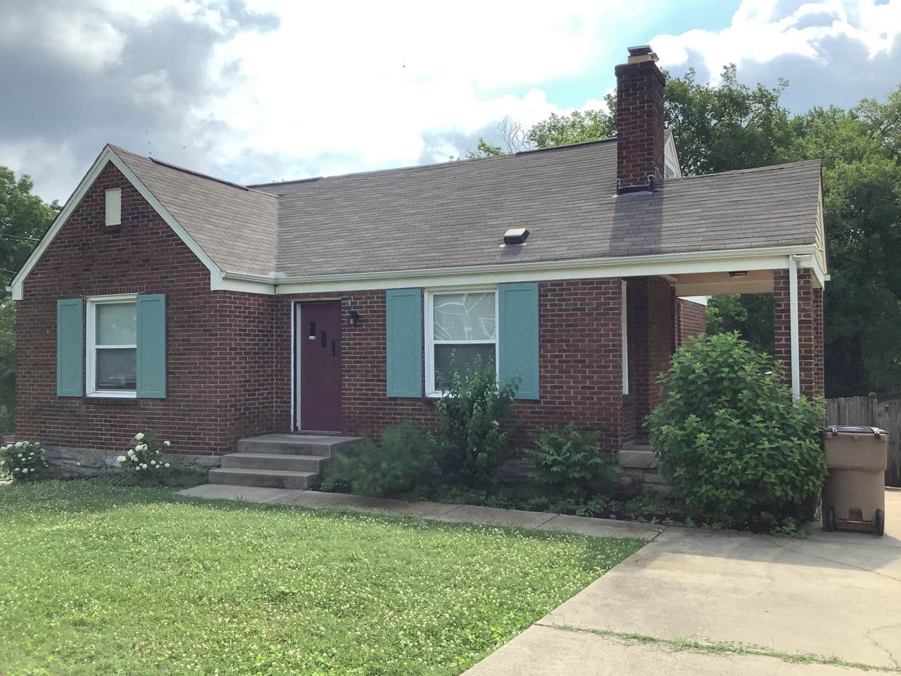 2926 Glenmeade Dr - Photo 1