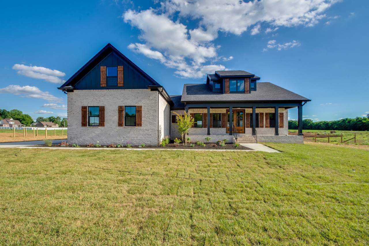 3354 Ashwood Rd - Photo 1
