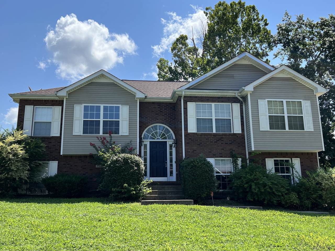 3403 Quicksilver Ln - Photo 1