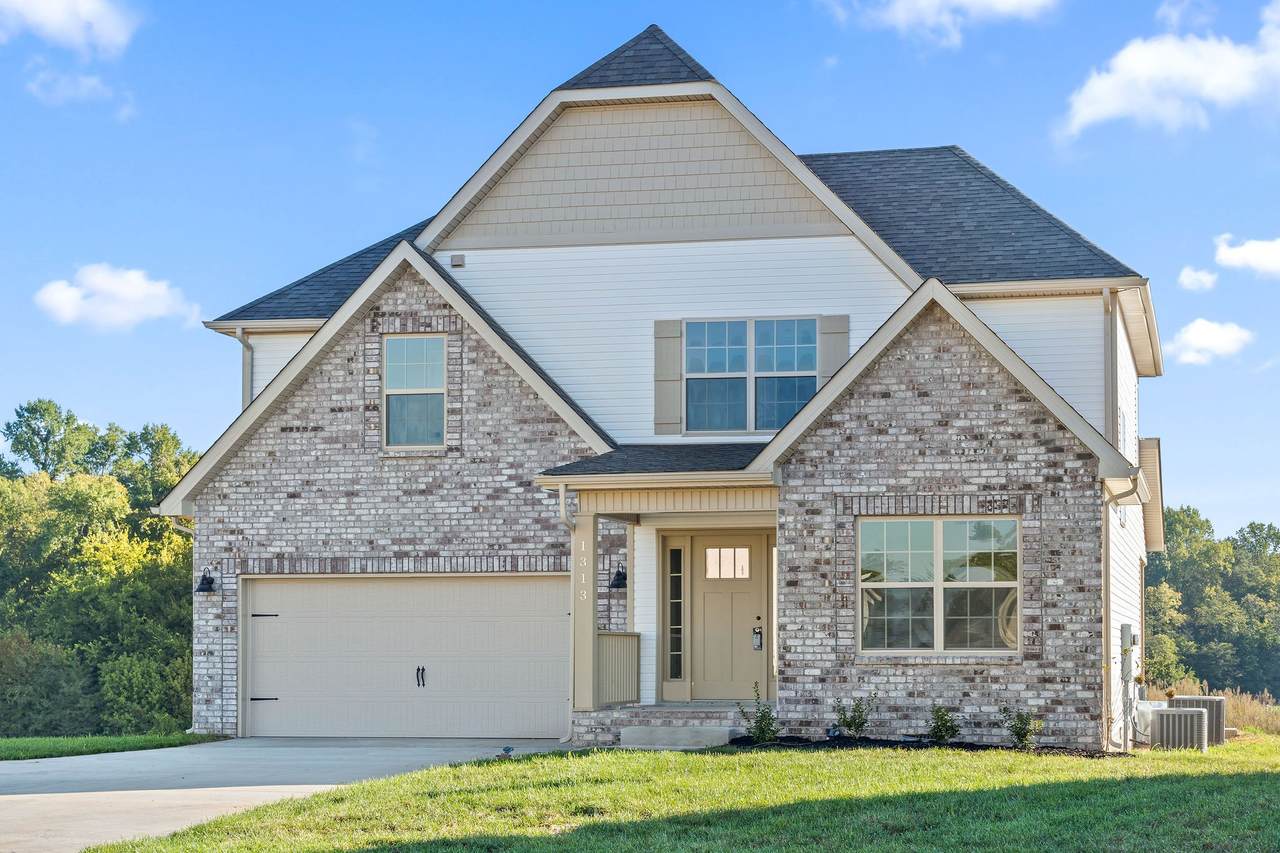 72 Woodland Springs - Photo 1