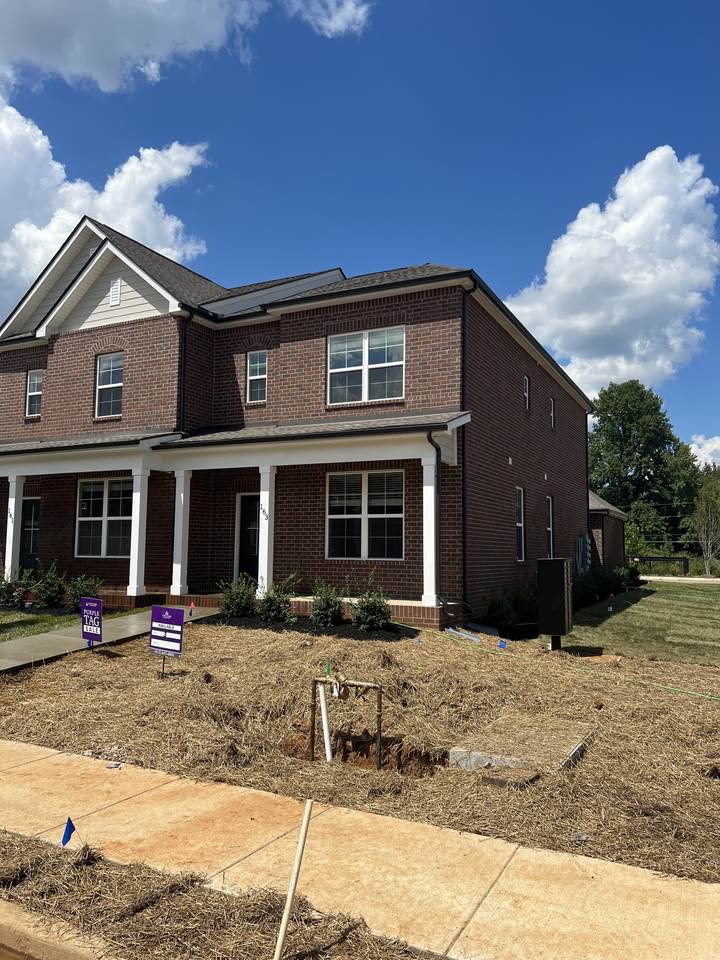 163 Jackson Alan Dr - Photo 1
