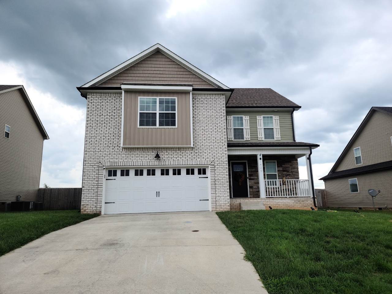 1429 Wild Fern Ln - Photo 1