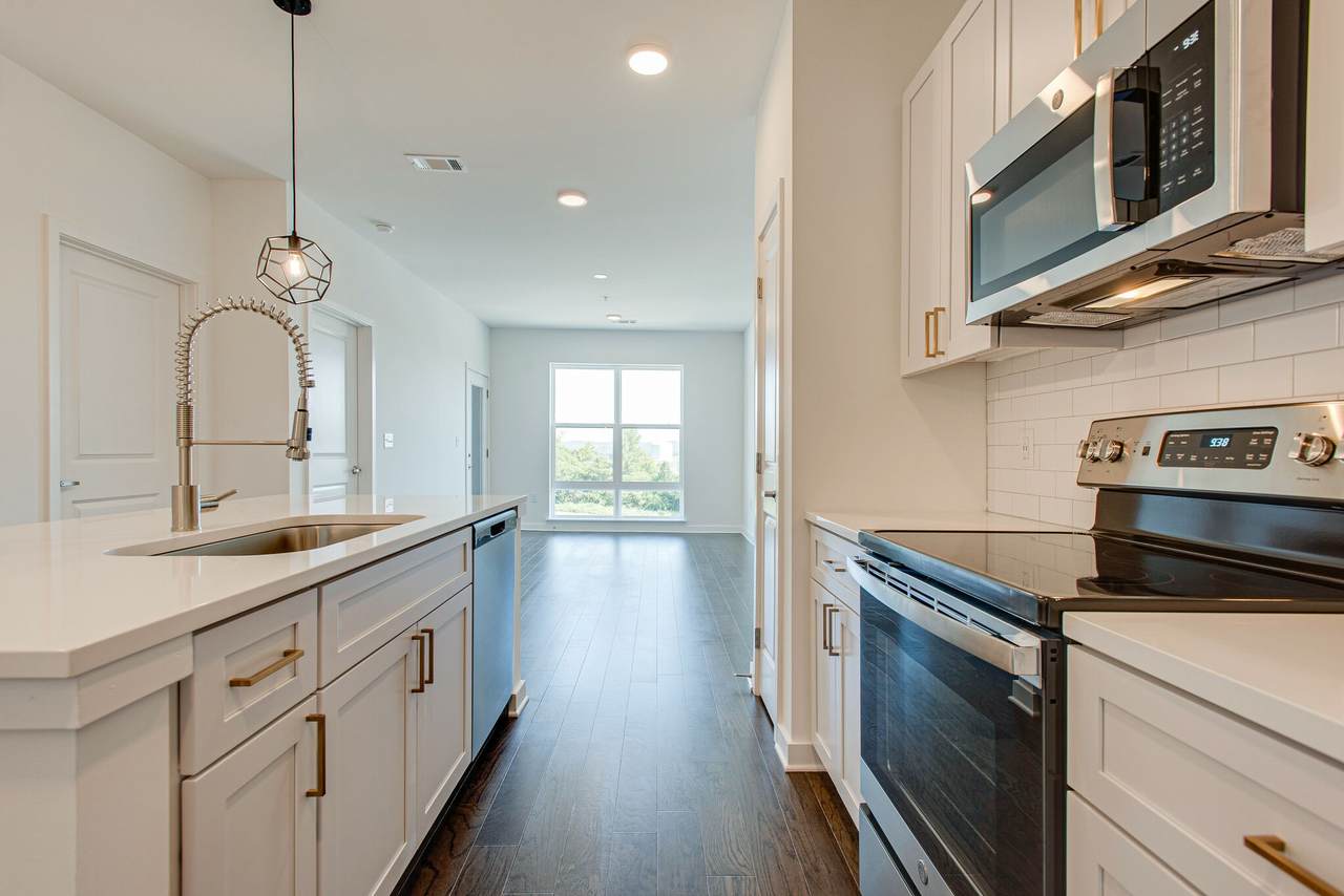 1677 54th Ave - Photo 1
