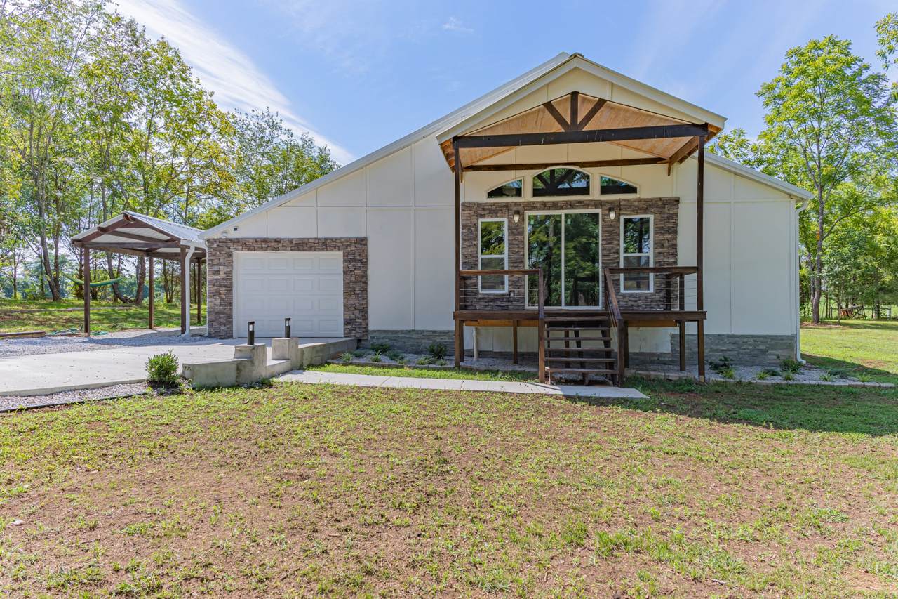 36 Vaughan Ln - Photo 1
