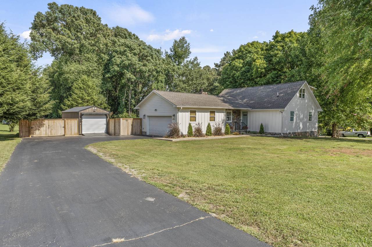 67 Meadow Ln - Photo 1