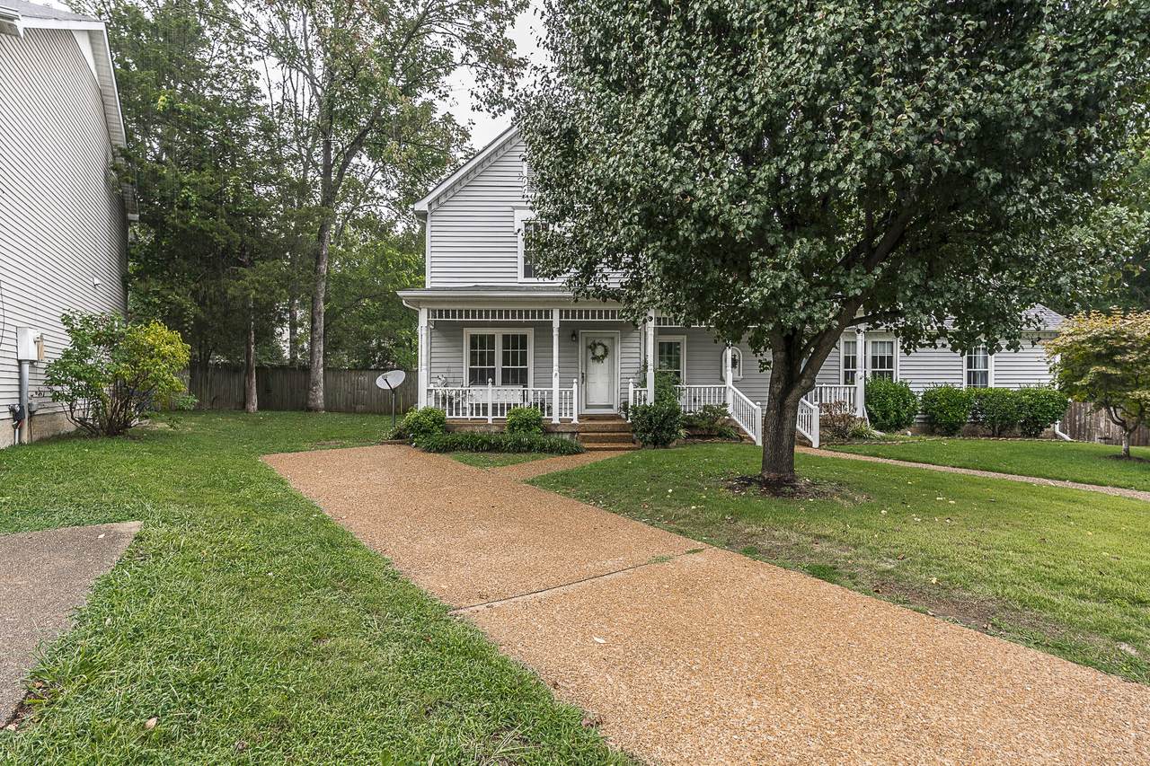 110 Habersham Ct - Photo 1