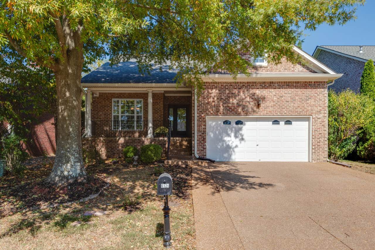 6124 Brentwood Chase Dr - Photo 1