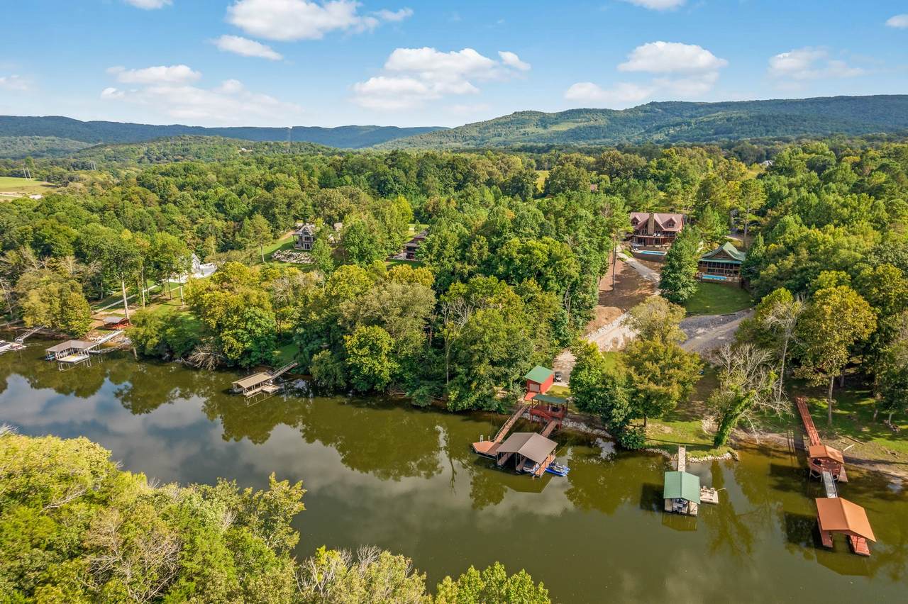 517 River Front Dr - Photo 1