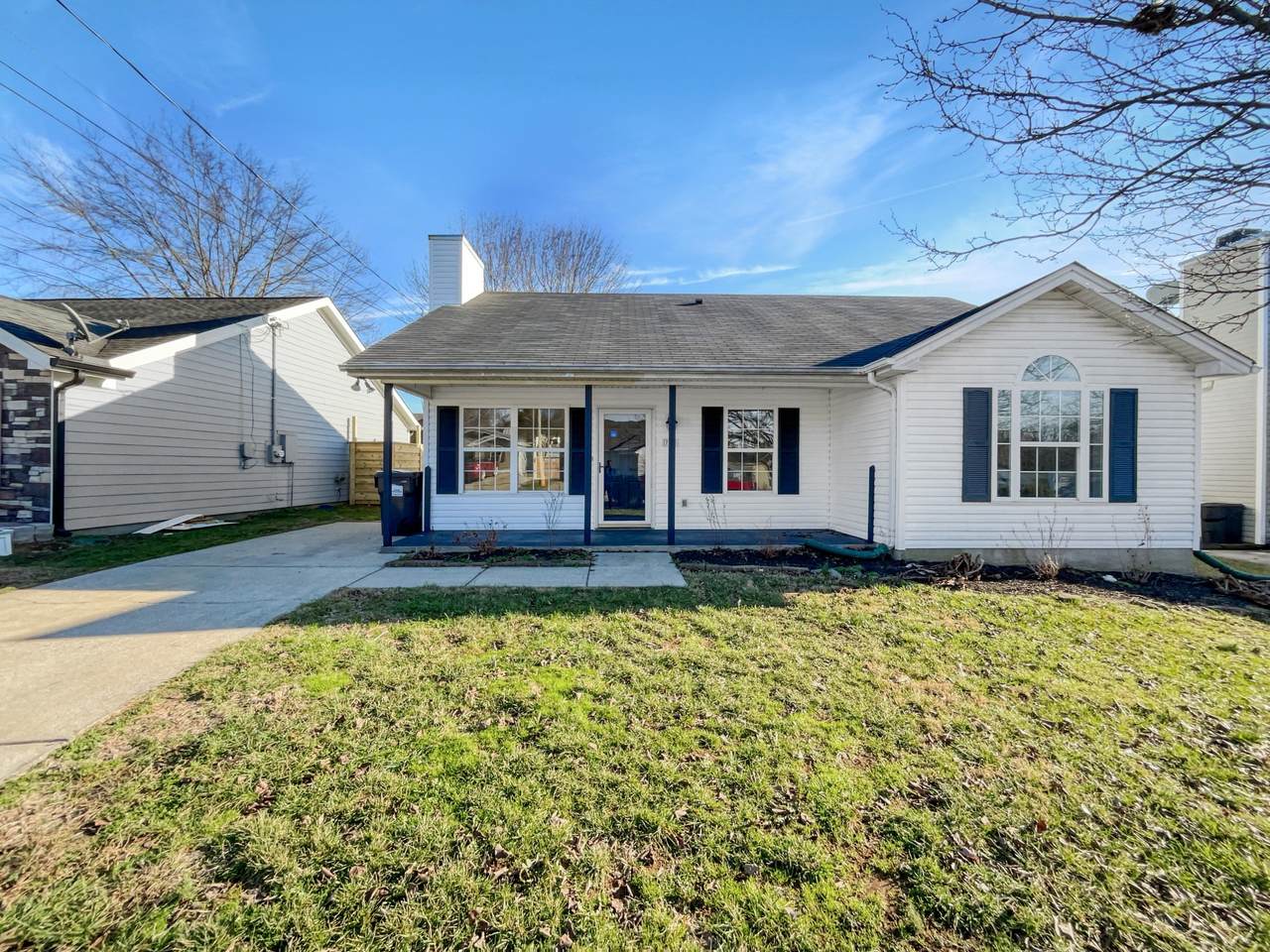 713 Lou Gehrig Cir - Photo 1