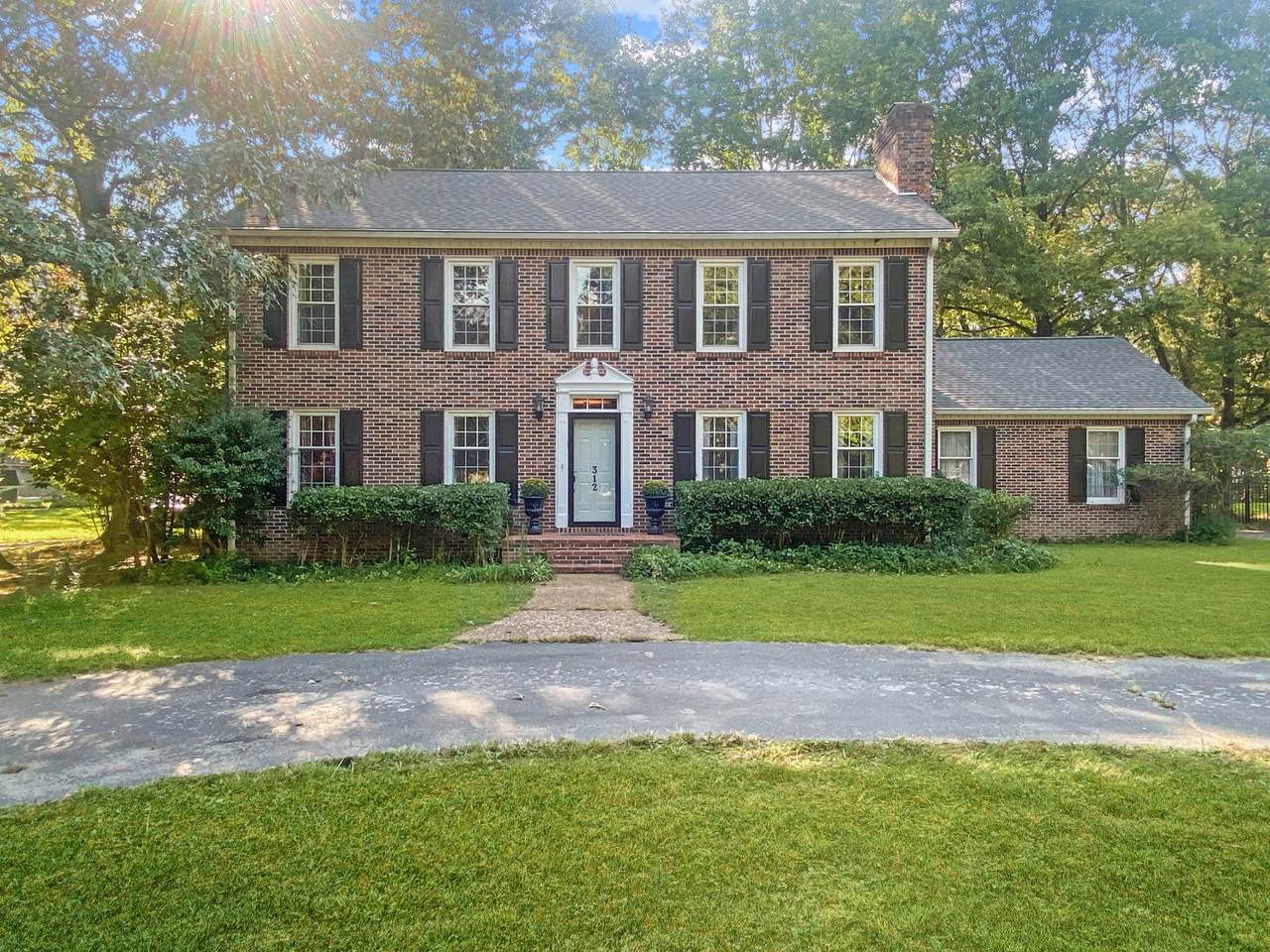 312 Marbeth Ln - Photo 1