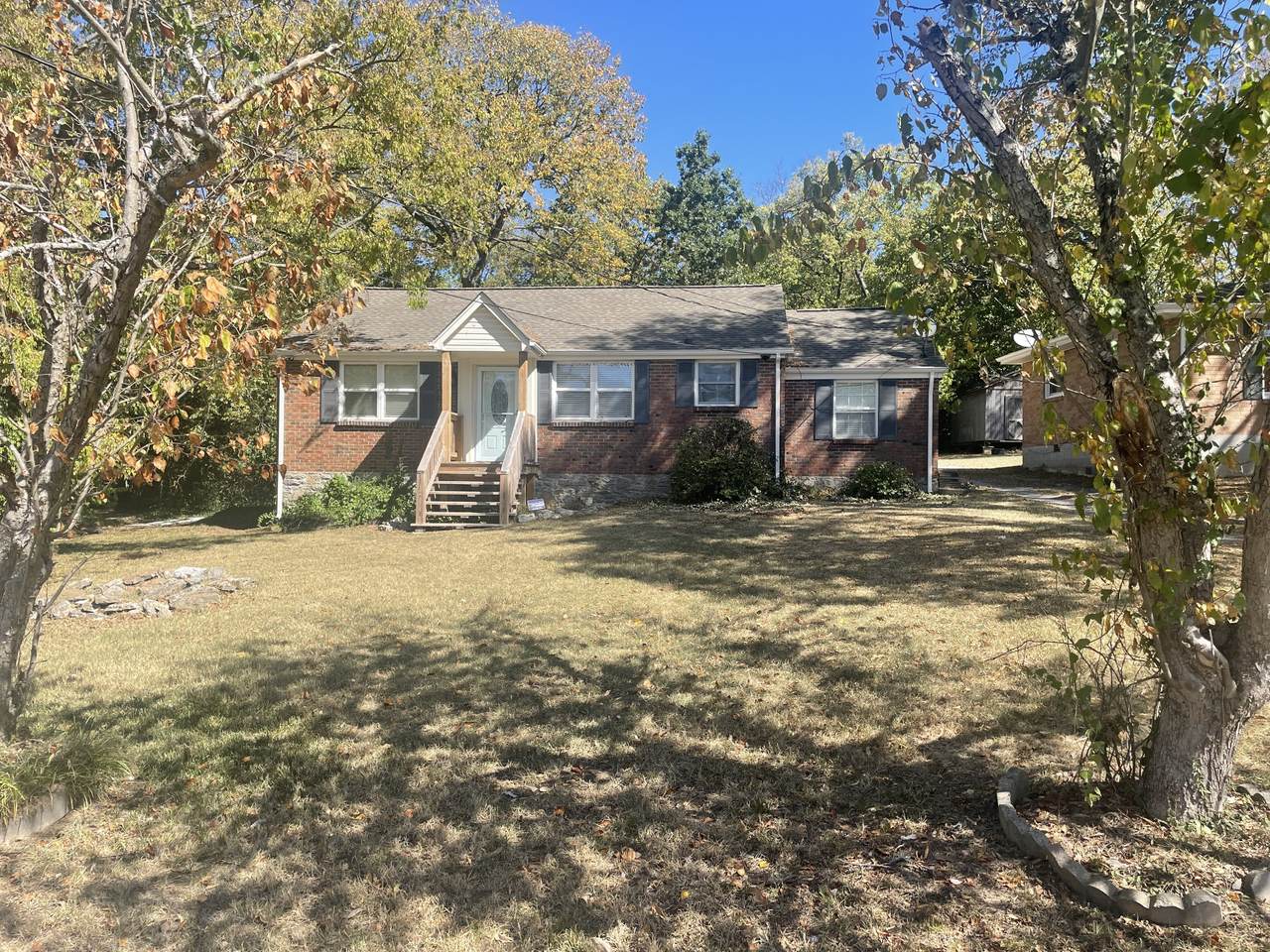 705 Yowell Ave - Photo 1