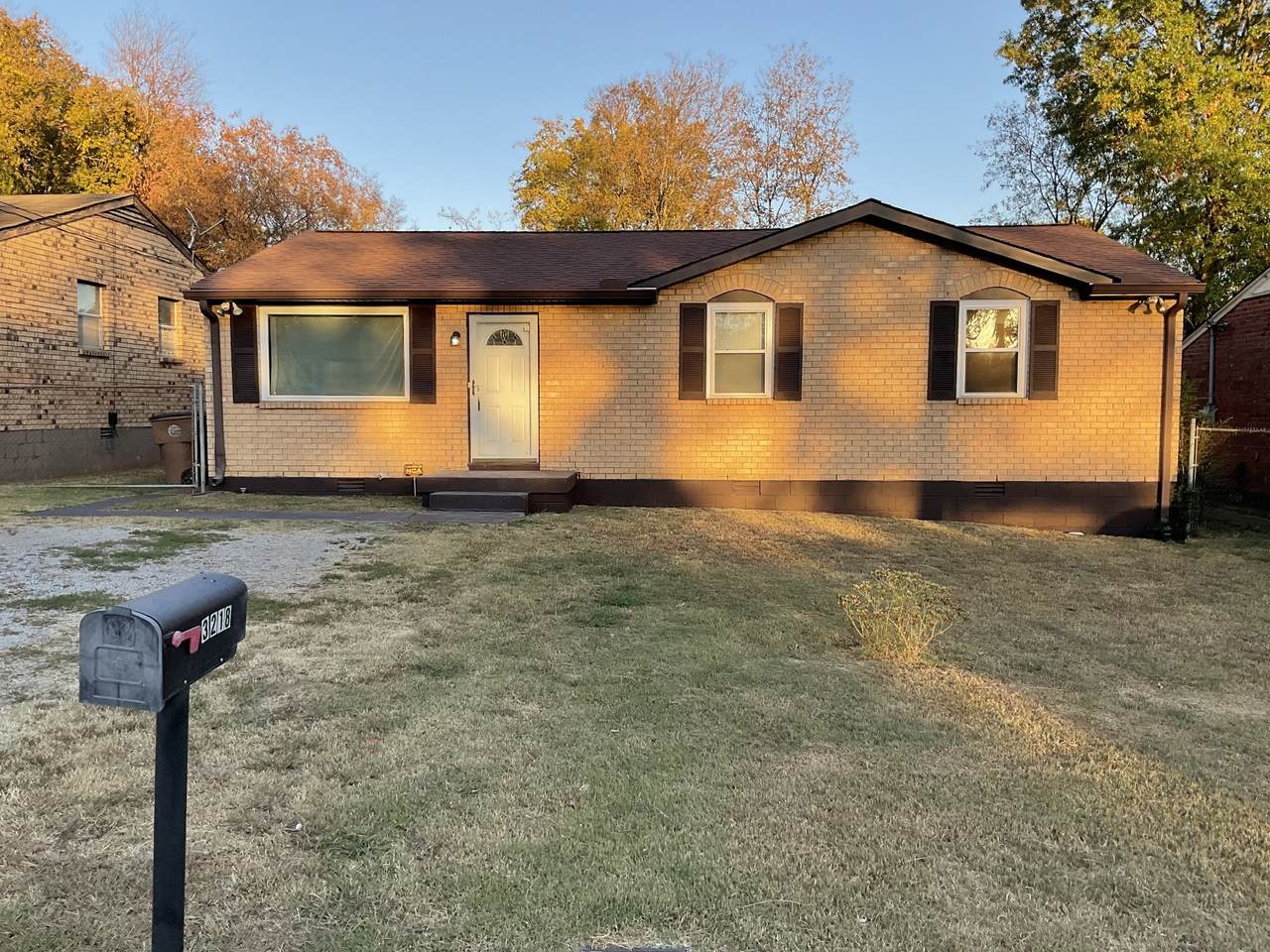 3218 Briarwick Dr - Photo 1