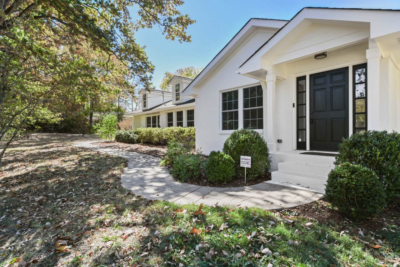 705 Bresslyn Rd - Photo 1