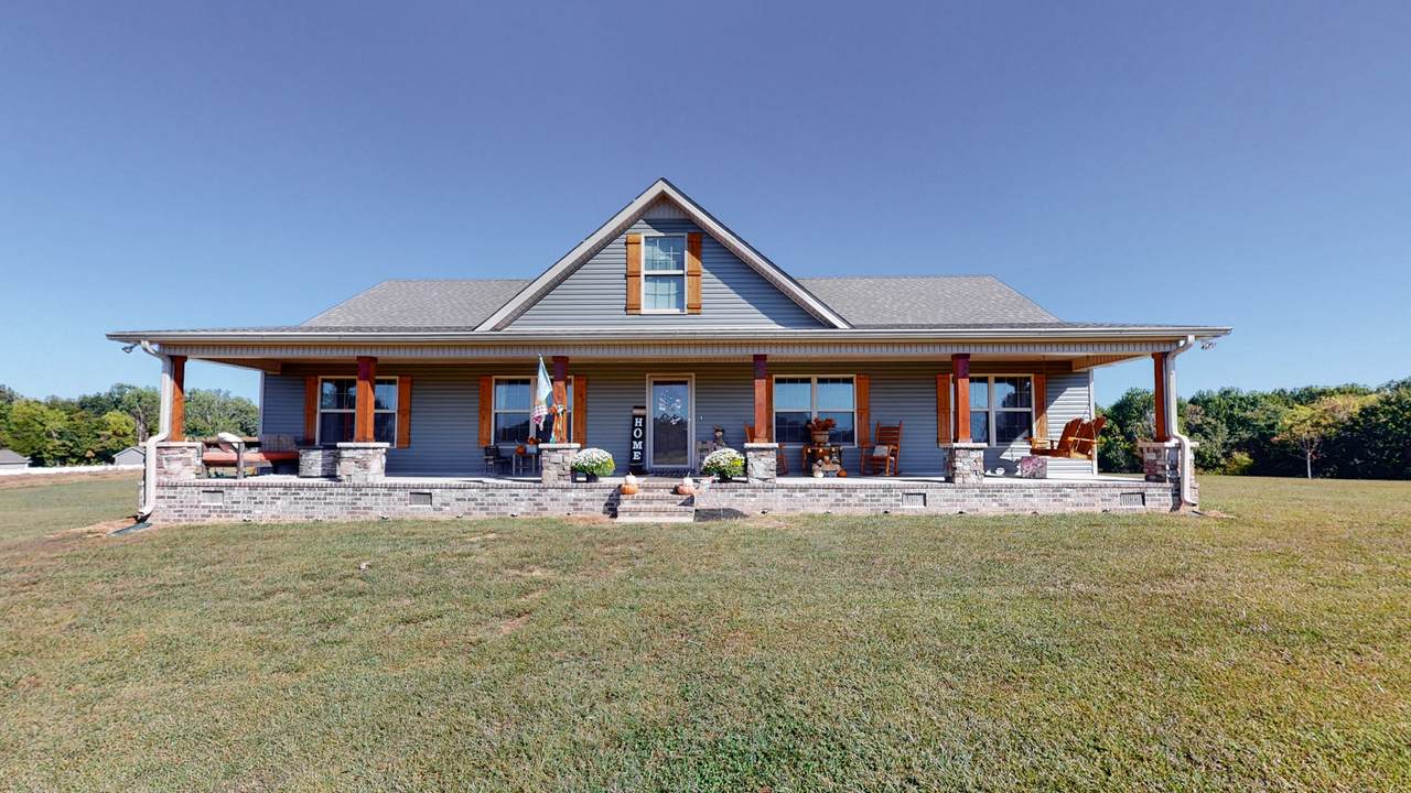 726 Cooper Rd - Photo 1