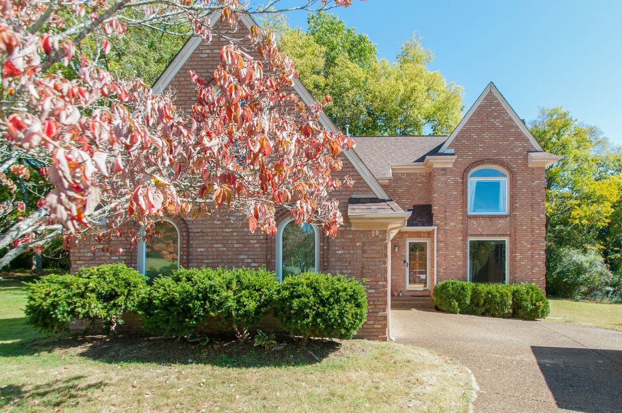 409 Chessington Ct - Photo 1