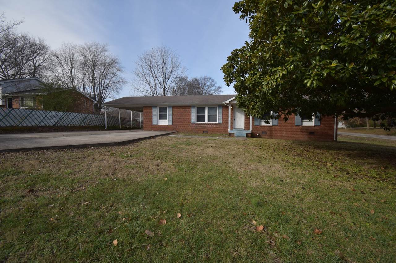 101 Ambrose Dr - Photo 1
