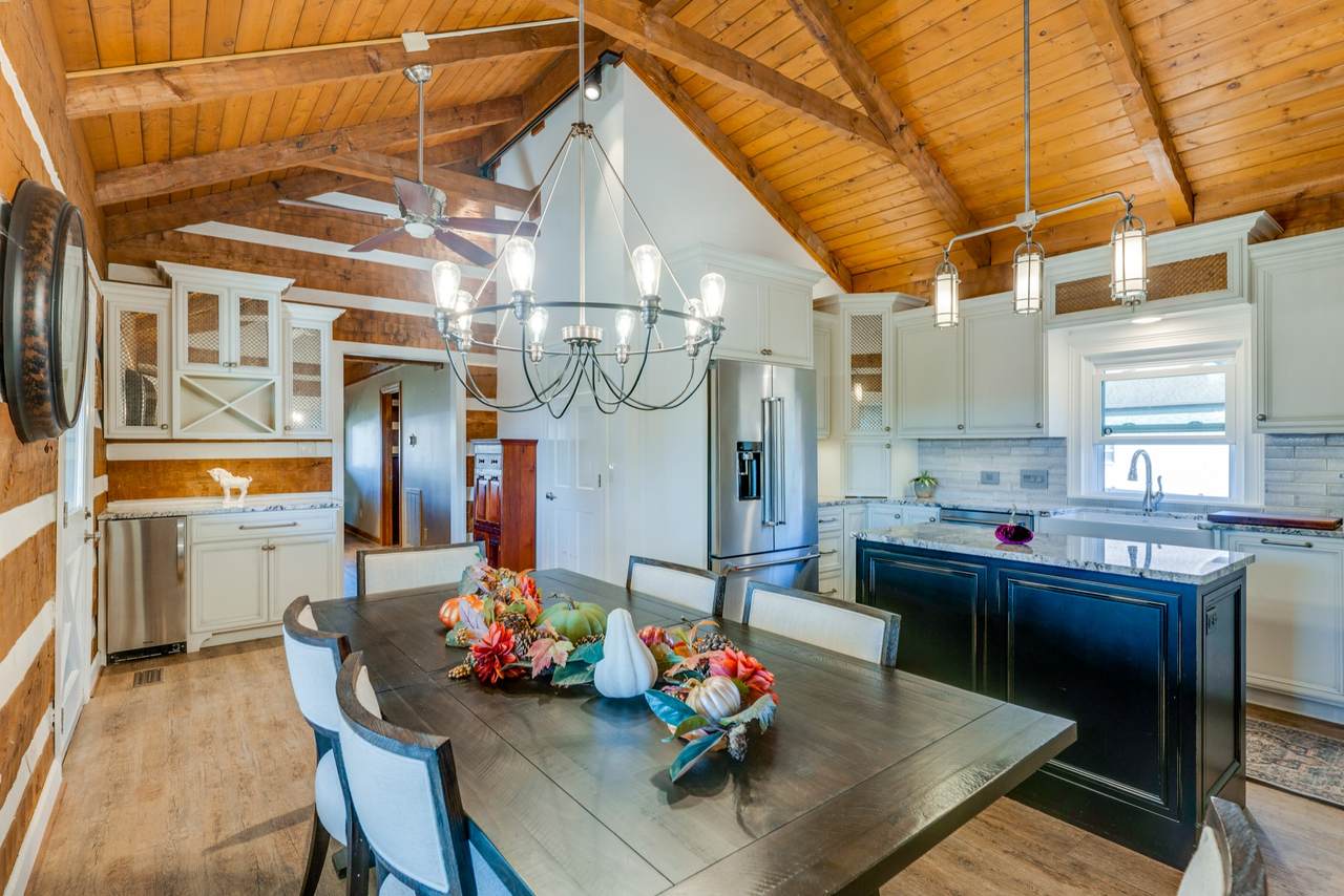 4618 Hessey Rd - Photo 1