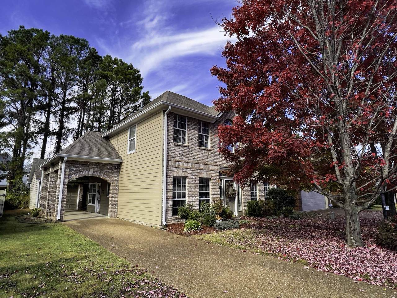 2729 Fleet Dr - Photo 1