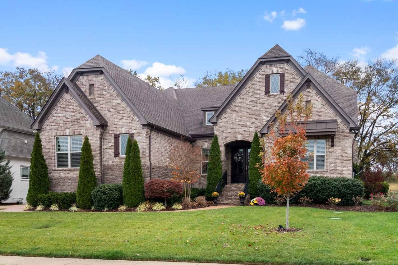 4123 Old Light Cir - Photo 1