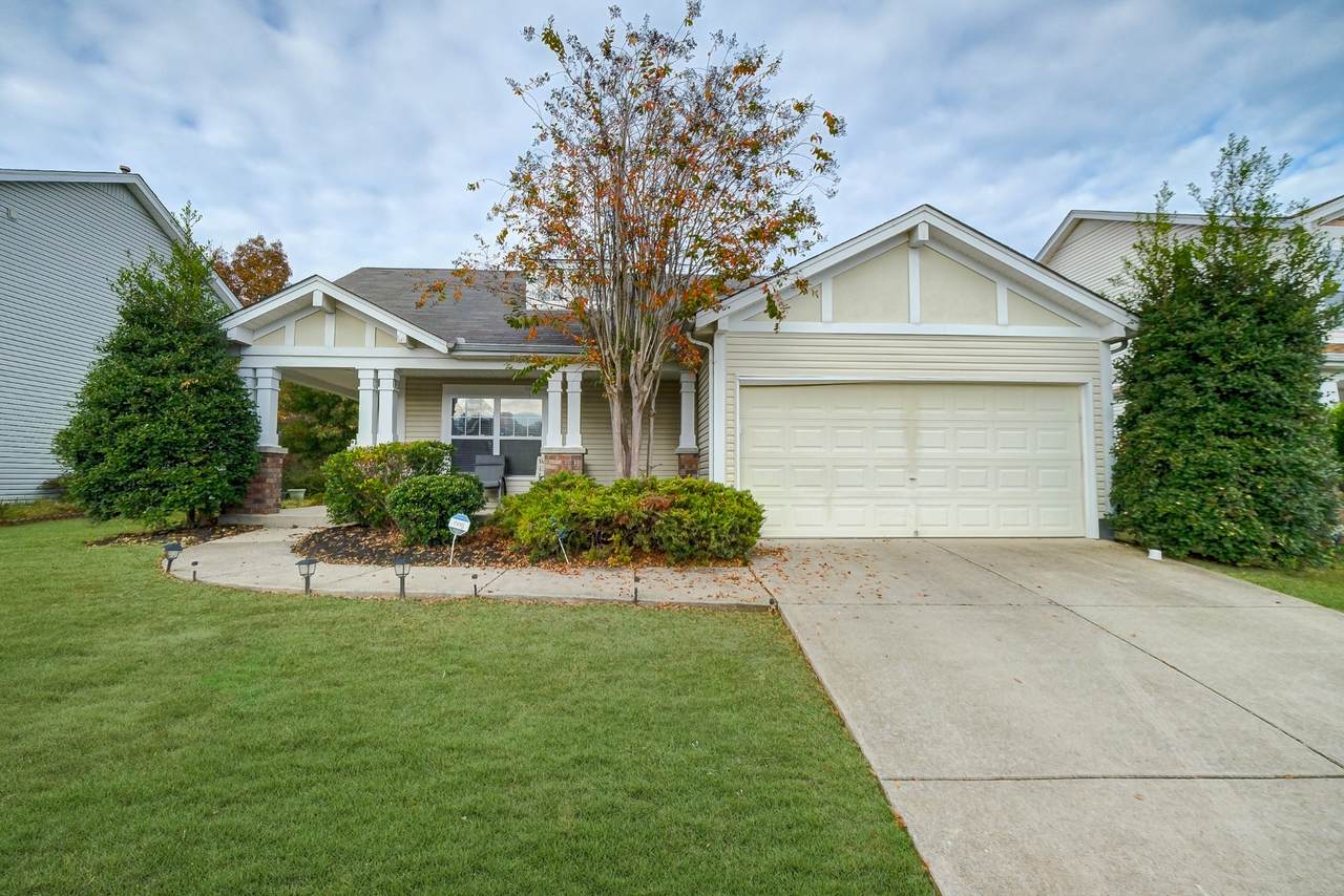 3325 Cain Harbor Dr - Photo 1